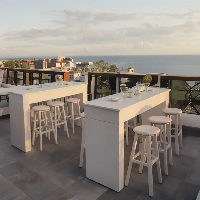 Lake Bistro Masa Kiralama
